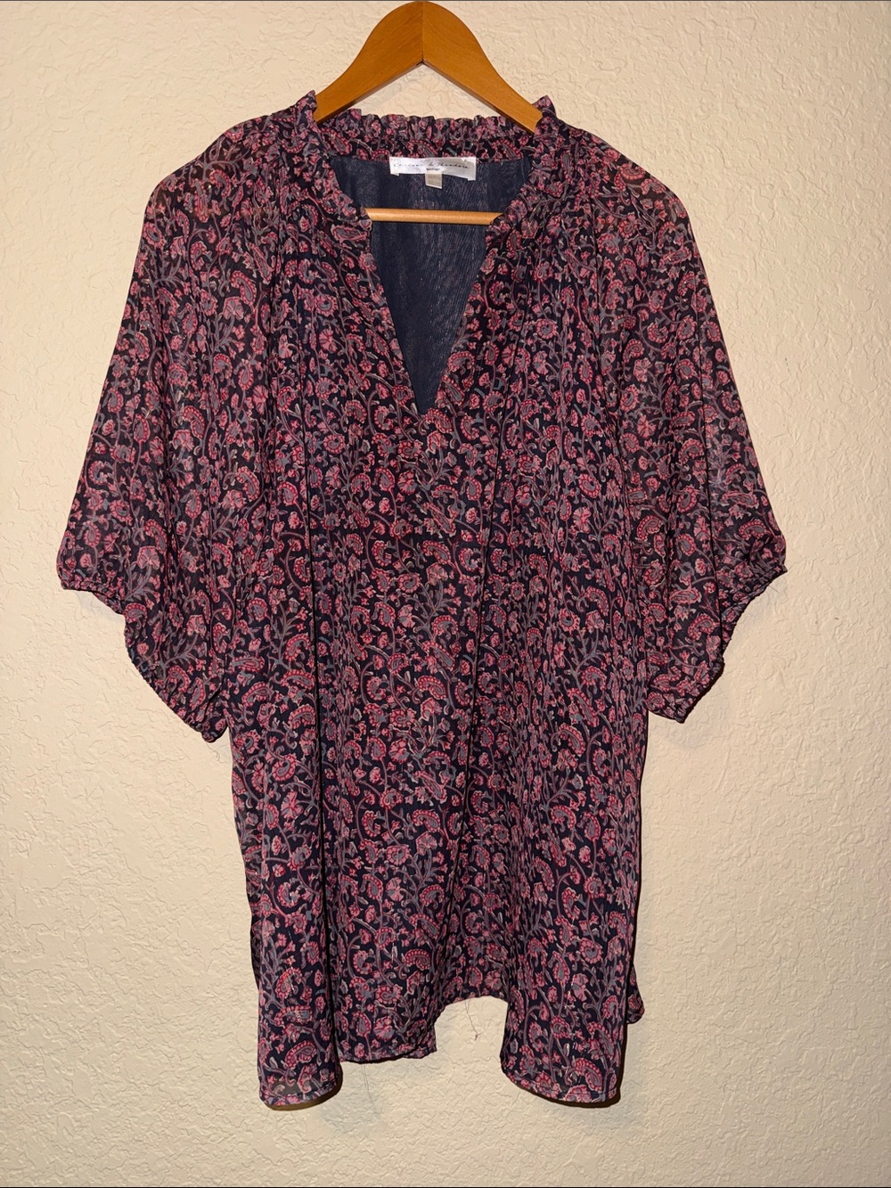 Chelsea & Theodore Pink Floral Tunic on Black plus size blouse 3x